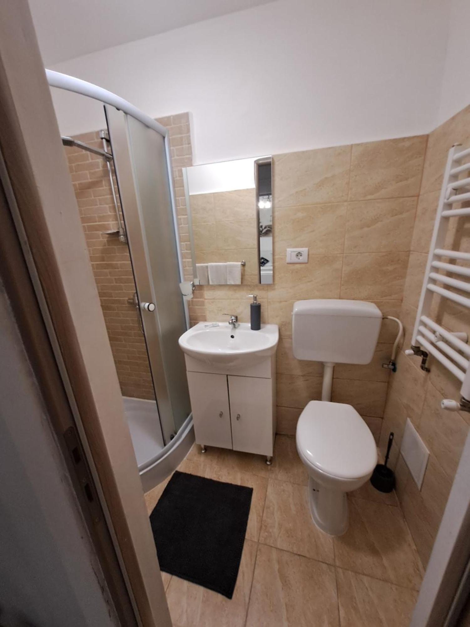 Garsoniera Vivere Sibiu Eksteriør bilde